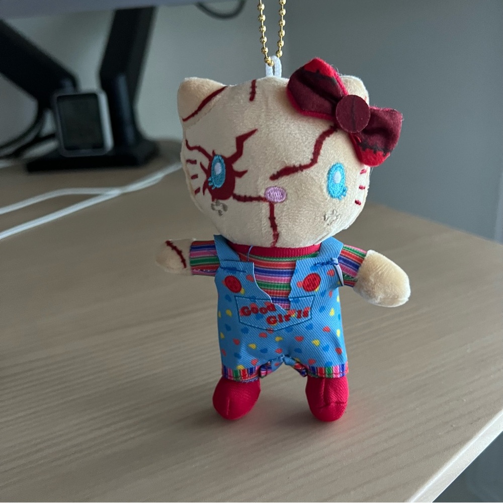 Hello Kitty x Chucky Keychain